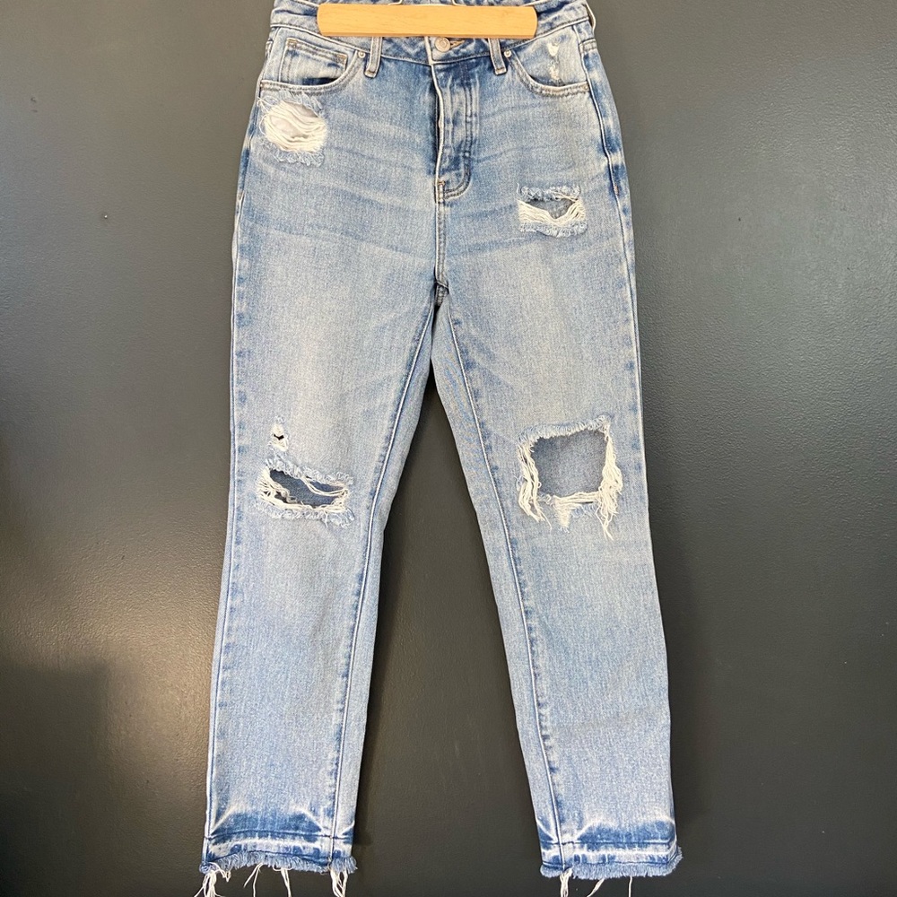 • pacsun ripped mom jeans